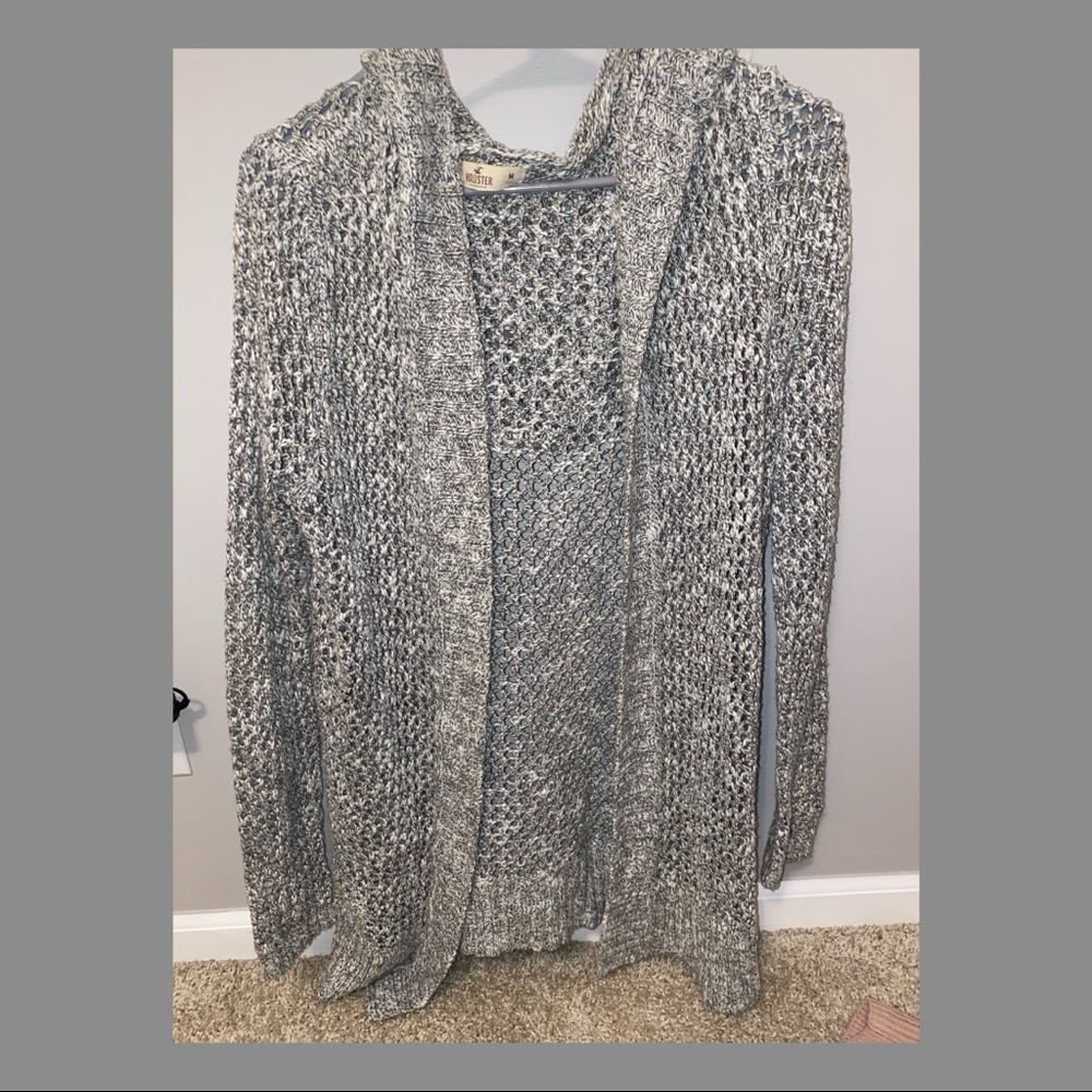 Hollister cardigan